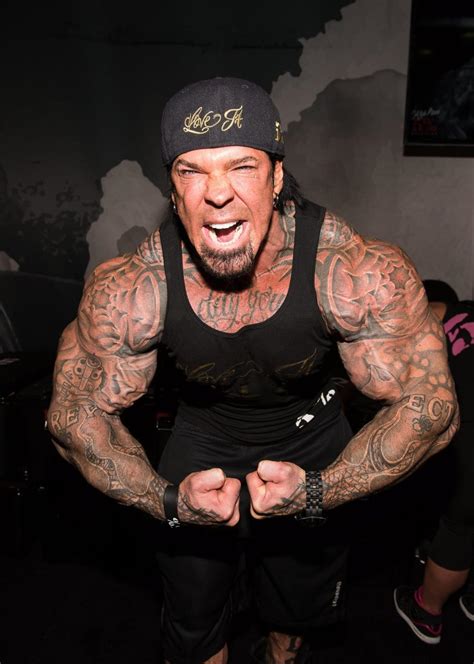 Rich Piana Dead: Controversial Bodybuilder Dies at 46 .